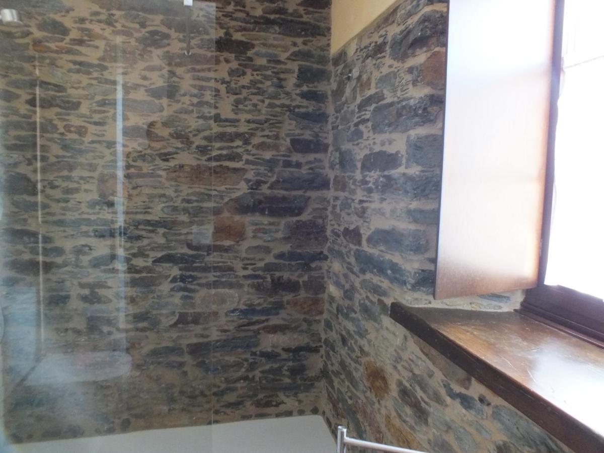 Apartamentos Puerta Del Castro Coana Exterior photo